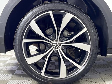 2023-Volkswagen-T-Roc-20-TSI-4M-R-Line-Auto_7