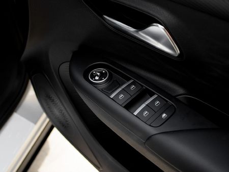 2026-Lepas-L4-15T-Pantera-Auto_11