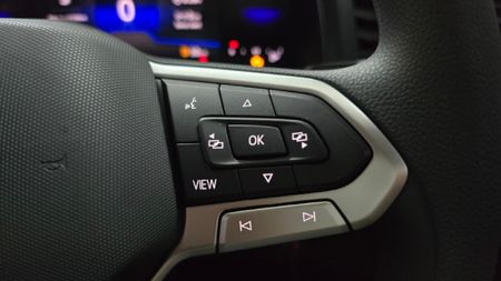 2026-Volkswagen-Polo-10-TSI_10