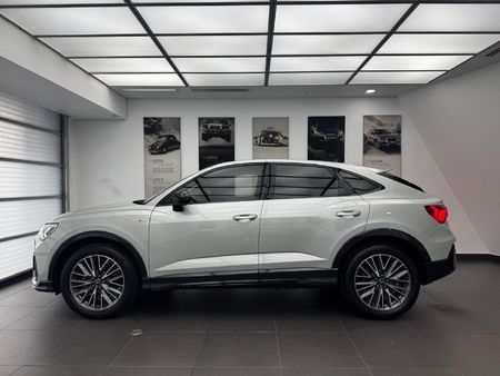 2026-Audi-Q3-Sportback-35TDI-Black-Edition_3
