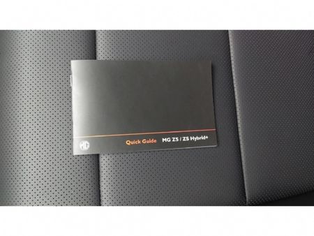 2025-MG-ZS-PRO-15T-Com-CVT-Auto_22