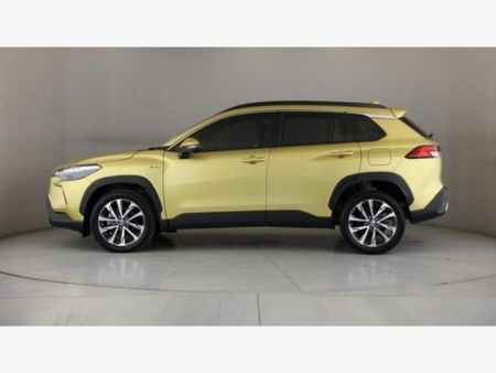 2026-Toyota-Corolla-Cross-18-XR-Hybrid_17