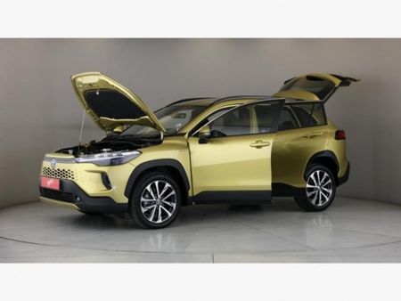 2026-Toyota-Corolla-Cross-18-XR-Hybrid_22