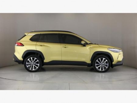 2026-Toyota-Corolla-Cross-18-XR-Hybrid_2