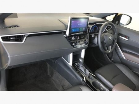 2026-Toyota-Corolla-Cross-18-XR-Hybrid_6