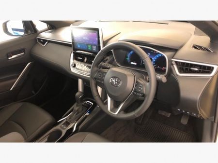 2026-Toyota-Corolla-Cross-18-XR-Hybrid_8