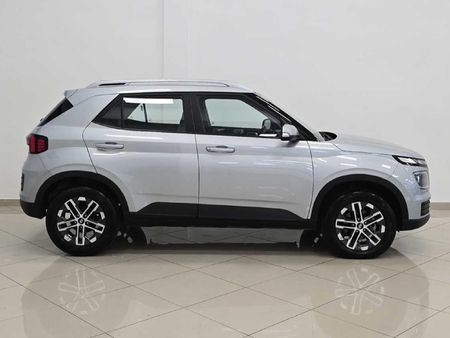 2024-Hyundai-Venue-10-TGDI-Fluid_2