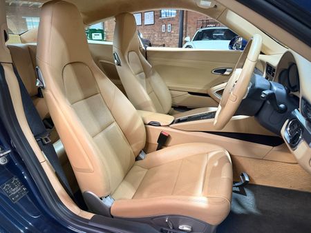2013-Porsche-911-Carrera-Auto_10