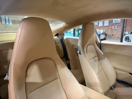 2013-Porsche-911-Carrera-Auto_11