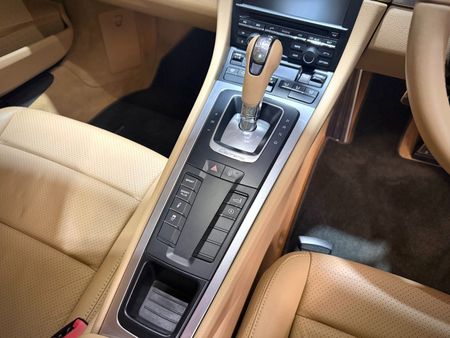 2013-Porsche-911-Carrera-Auto_16