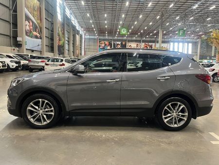2017-Hyundai-Santa-Fe-R22-Elite-Auto_5