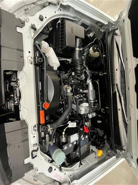 2026-Isuzu-D-Max-250C-Single-Cab_11