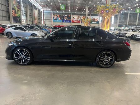 2023-BMW-3-Series-320d-M-Sport-Auto_3