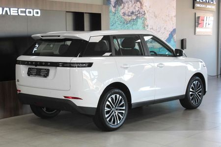 2026-Jaecoo-J5-15T-Glacier_2