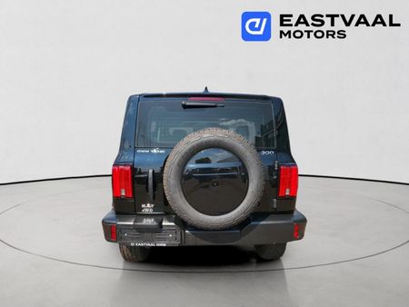 2026-GWM-Tank-300-24TD-Super-Luxury-4x4-Auto_5