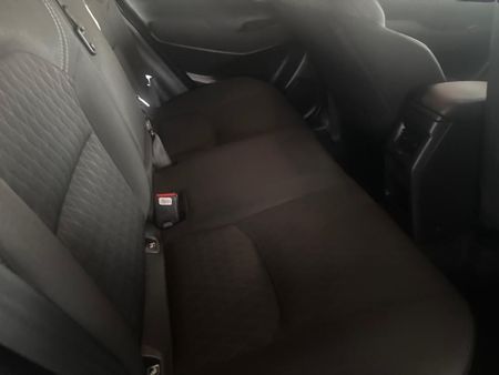 2025-Toyota-Urban-Cruiser-15-XS_11