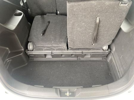 2026-Suzuki-Ertiga-15-GA_12