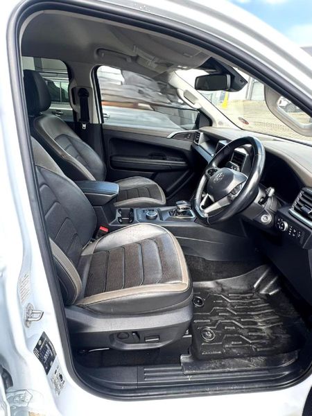 2024-Volkswagen-Amarok-30-TDI-V6-184kW-4Motion-Style-Auto-Double-Cab_17