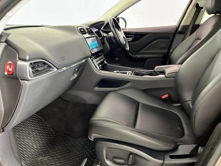 2018-Jaguar-F-Pace-30D-AWD-Pure_8