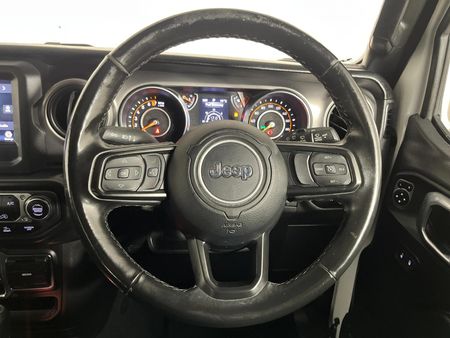 2022-Jeep-Wrangler_9