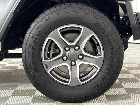 2022-Jeep-Wrangler_4