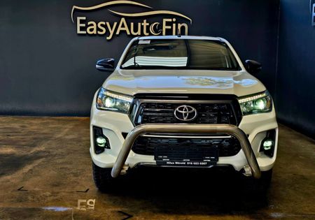 2018-Toyota-Hilux-28-GD-6-Raised-Body-Raider-Double-Cab_4