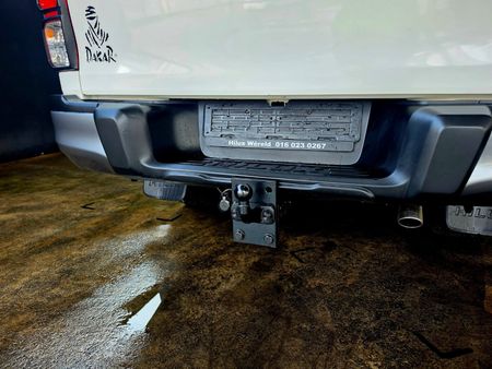 2018-Toyota-Hilux-28-GD-6-Raised-Body-Raider-Double-Cab_7