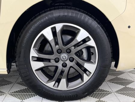 2022-Opel-Zafira-Life-Elegance-20-TD-Auto_5
