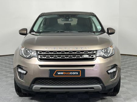 2017-Land-Rover-Discovery-Sport-20-Si4-SE_15