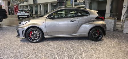 2026-Toyota-GR-Yaris-Rally-16T-Auto_17