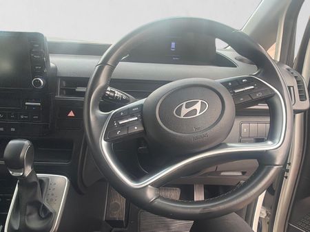 2024-Hyundai-Staria-22d-Executive-Auto_13