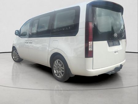 2024-Hyundai-Staria-22d-Executive-Auto_4