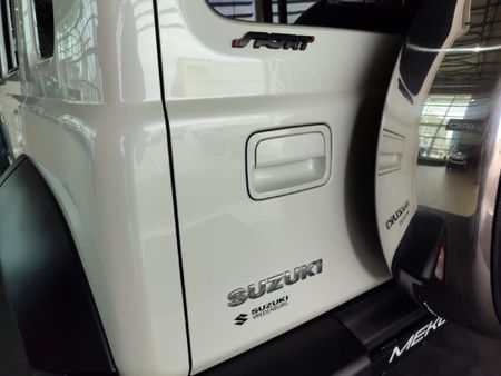 2025-Suzuki-Jimny-15-GLX-AllGrip-5-Door-Auto_16