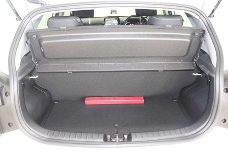 2026-Kia-Picanto-10-LS_6