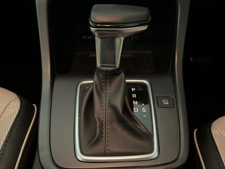 2021-Hyundai-Creta-15-Executive-IVT_10