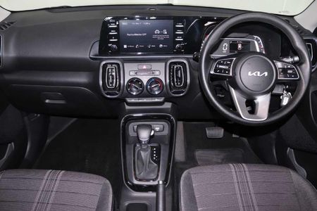 2026-Kia-Sonet-15-LX-Auto_13