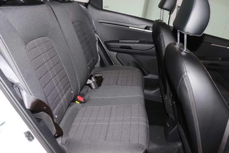 2026-Kia-Sonet-15-LX-Auto_12