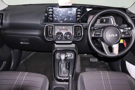 2026-Kia-Sonet-15-LX-Auto_14
