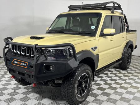 2023-Mahindra-Pik-Up-22-mHawk-S11-Dawn-4x4-Auto-Double-Cab_0