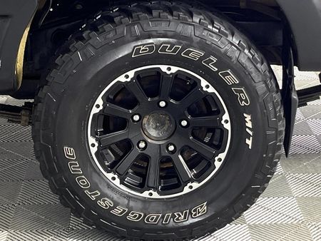 2023-Mahindra-Pik-Up-22-mHawk-S11-Dawn-4x4-Auto-Double-Cab_6