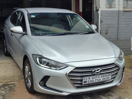 2017-Hyundai-Elantra-16-Executive-Auto_0