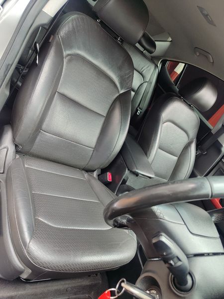 2017-Hyundai-Elantra-16-Executive-Auto_26