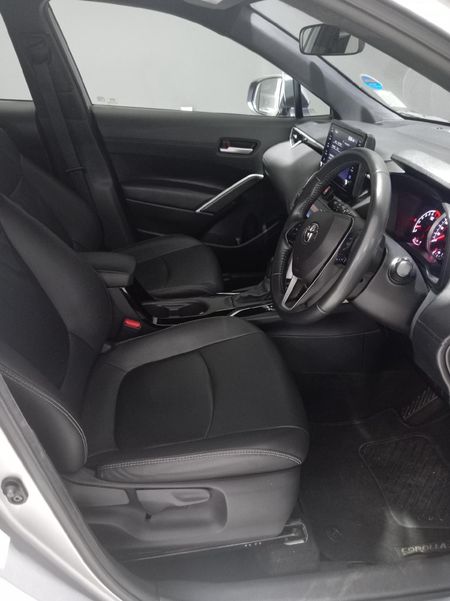 2024-Toyota-Corolla-Cross-18-XS_2