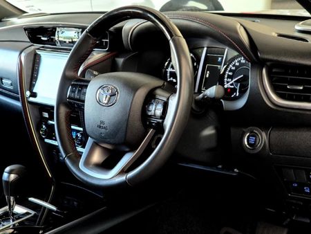 2024-Toyota-Fortuner-28-GD-6-4x4-VX-Auto_26