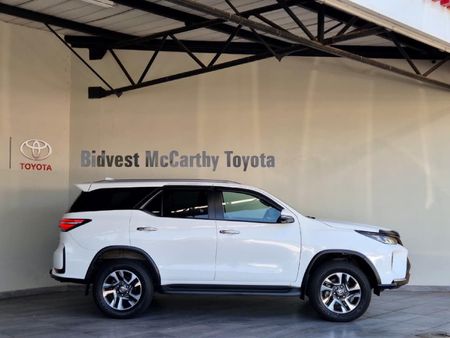 2024-Toyota-Fortuner-28-GD-6-4x4-VX-Auto_5