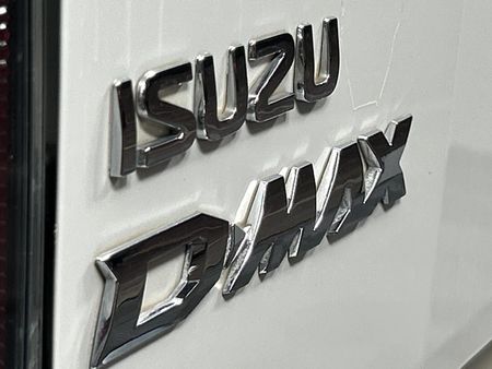 2022-Isuzu-D-Max-30-DDI-LSE-4x4-Auto-Extended-Cab_9