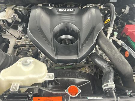 2022-Isuzu-D-Max-30-DDI-LSE-4x4-Auto-Extended-Cab_11