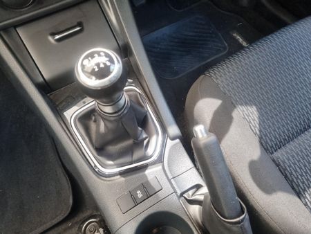 2021-Toyota-Corolla-Quest-18-Plus_10