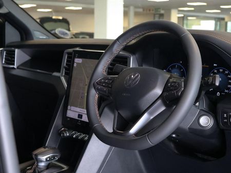 2025-Volkswagen-Amarok-AMAROK-DC-PAN-AMERICANA-20-BiTDI-4MOTION-154-kW-1_9