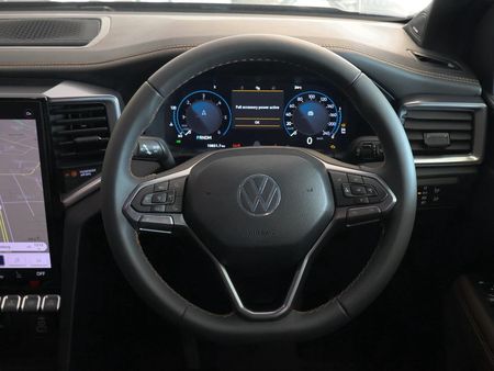 2025-Volkswagen-Amarok-AMAROK-DC-PAN-AMERICANA-20-BiTDI-4MOTION-154-kW-1_10